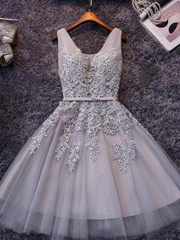 Vestidos cortos/mini de tul con tirantes, sin mangas y corte A con apliques